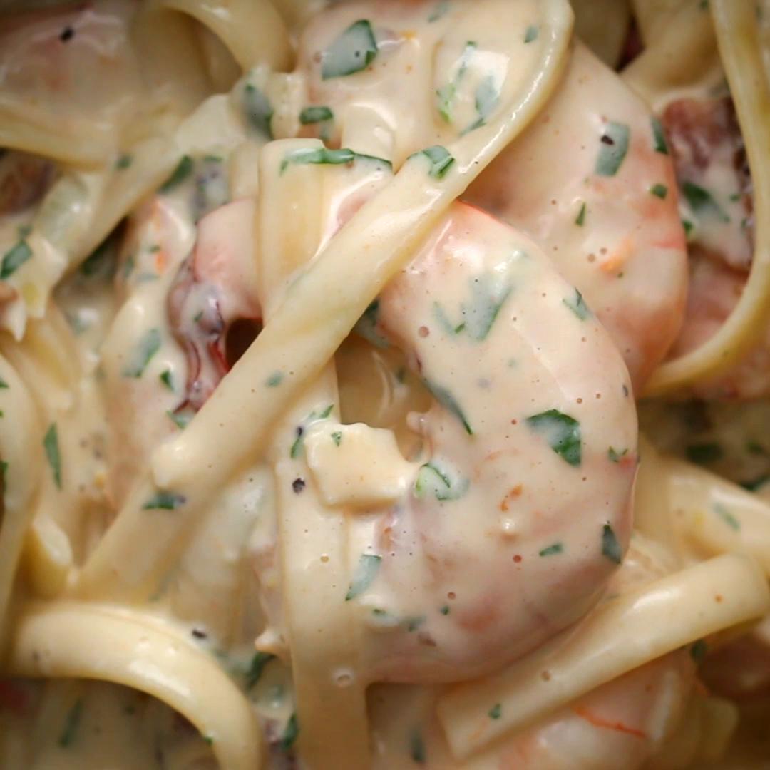 Garlic Shrimp Bacon Alfredo Recipe By Tasty