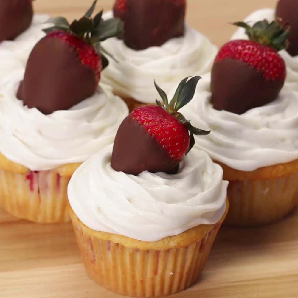 Chocolate-covered Strawberry 'Box' Cupcakes Recipe by Tasty