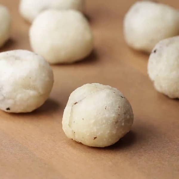 Deep-Fried Chocolate Mochi Balls