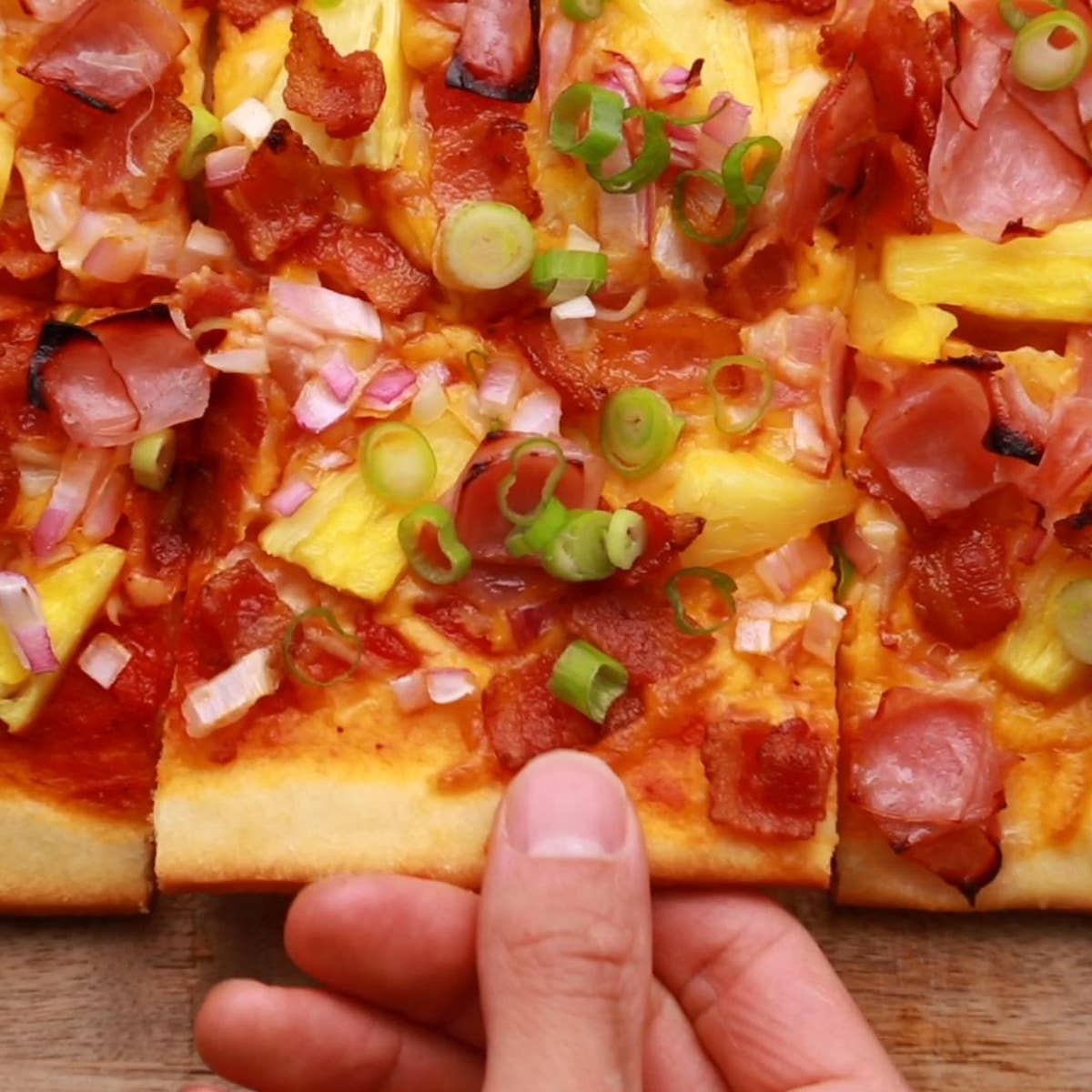 Uncured Honey Ham Hawaiian Flatbread