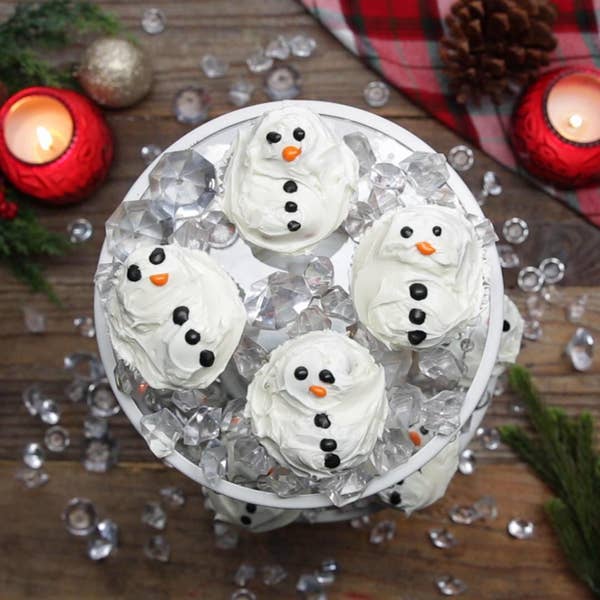 Melting Snowman Cupcakes