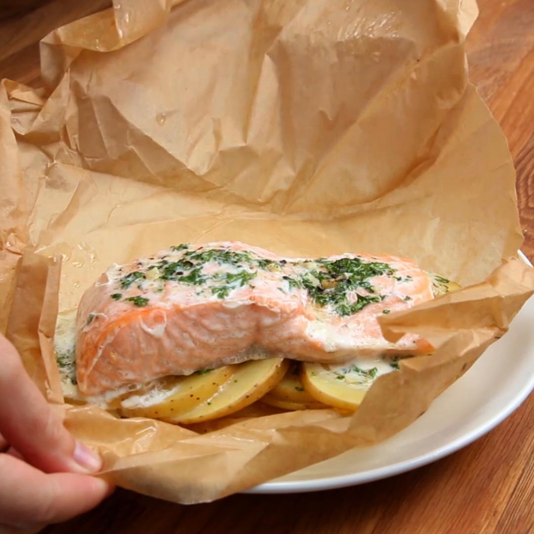 Parchment Garlic Butter Salmon Recipe by Tasty