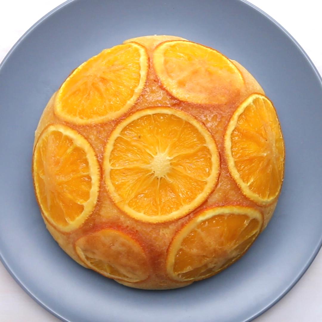 Orange upside-down cake - Ricette Last Minute