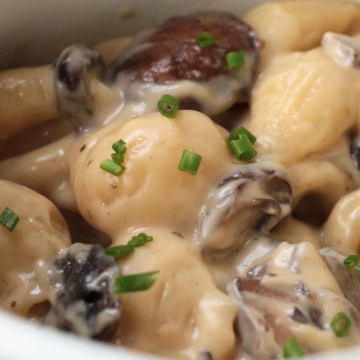 Truffle Mac ‘n’ Cheese Recipe by Tasty-image