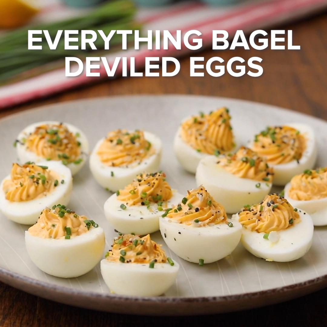 Whole30 Everything (but the) bagel deviled eggs - Casa de Crews