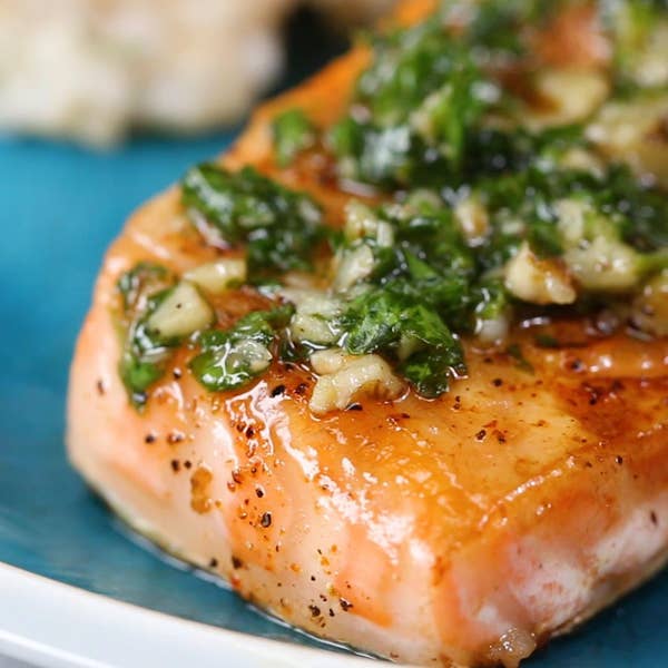 Salmon With Quick Parsley Walnut Pesto