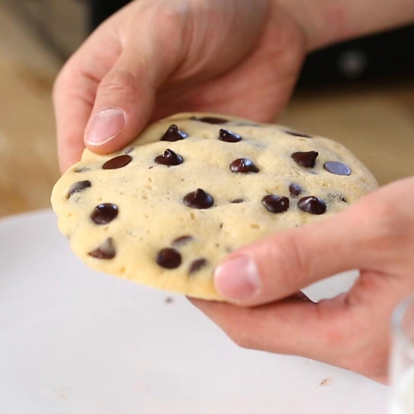 2-Minute Chocolate Chip Cookie 