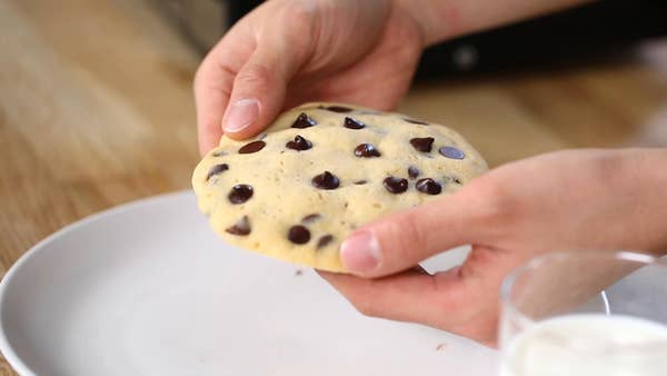 2-Minute Chocolate Chip Cookie Recipe By Tasty