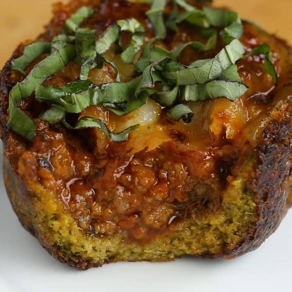 Meat Sauce Low-carb Broccoli Parmesan Cups