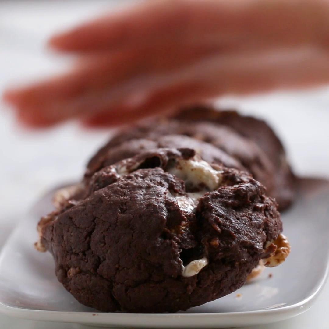 Confetti Cake Cookies (Crumbl Copycat Recipe) – Like Mother, Like Daughter