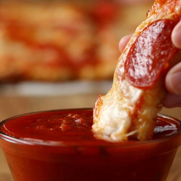 Pepperoni Dippers