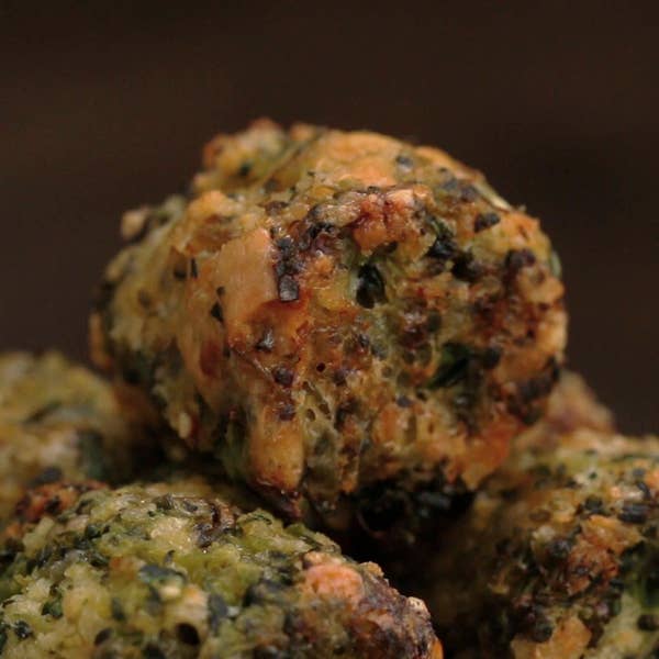 Healthy Broccoli Cheddar Tots