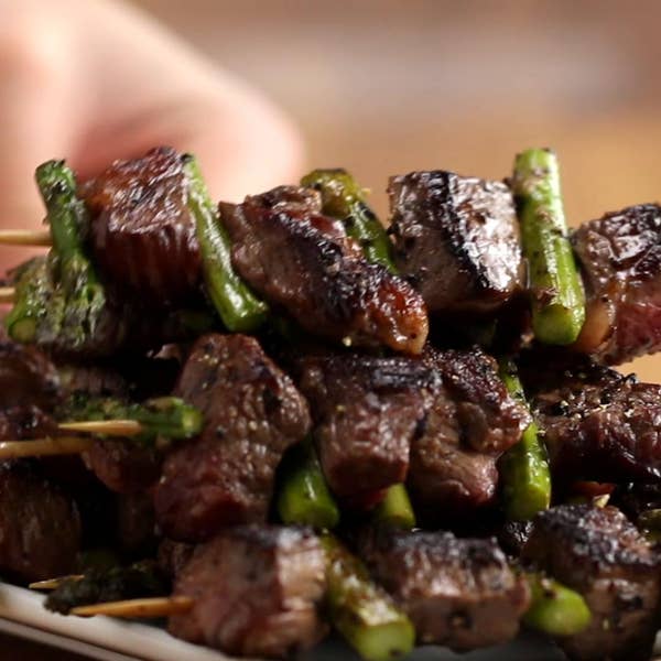 Steak & Asparagus Skewers