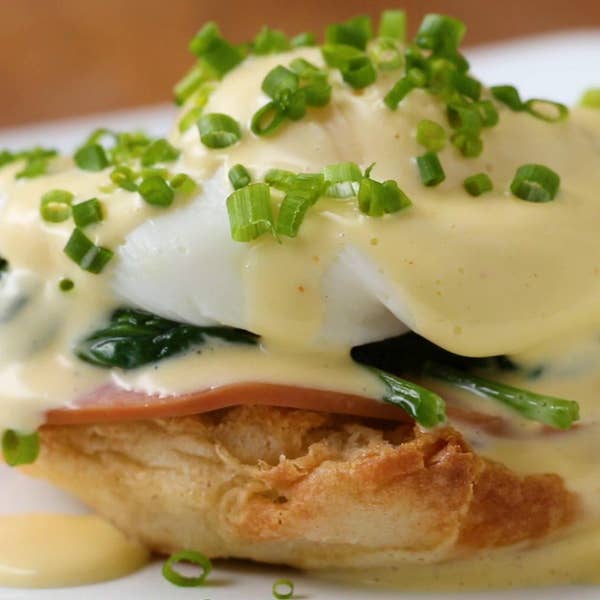 Eggs Benedict With Spinach