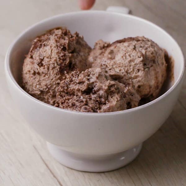 Brownie Ice-Cream by Tasty Demais