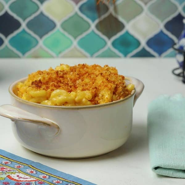 Classic Baked Mac And Cheese