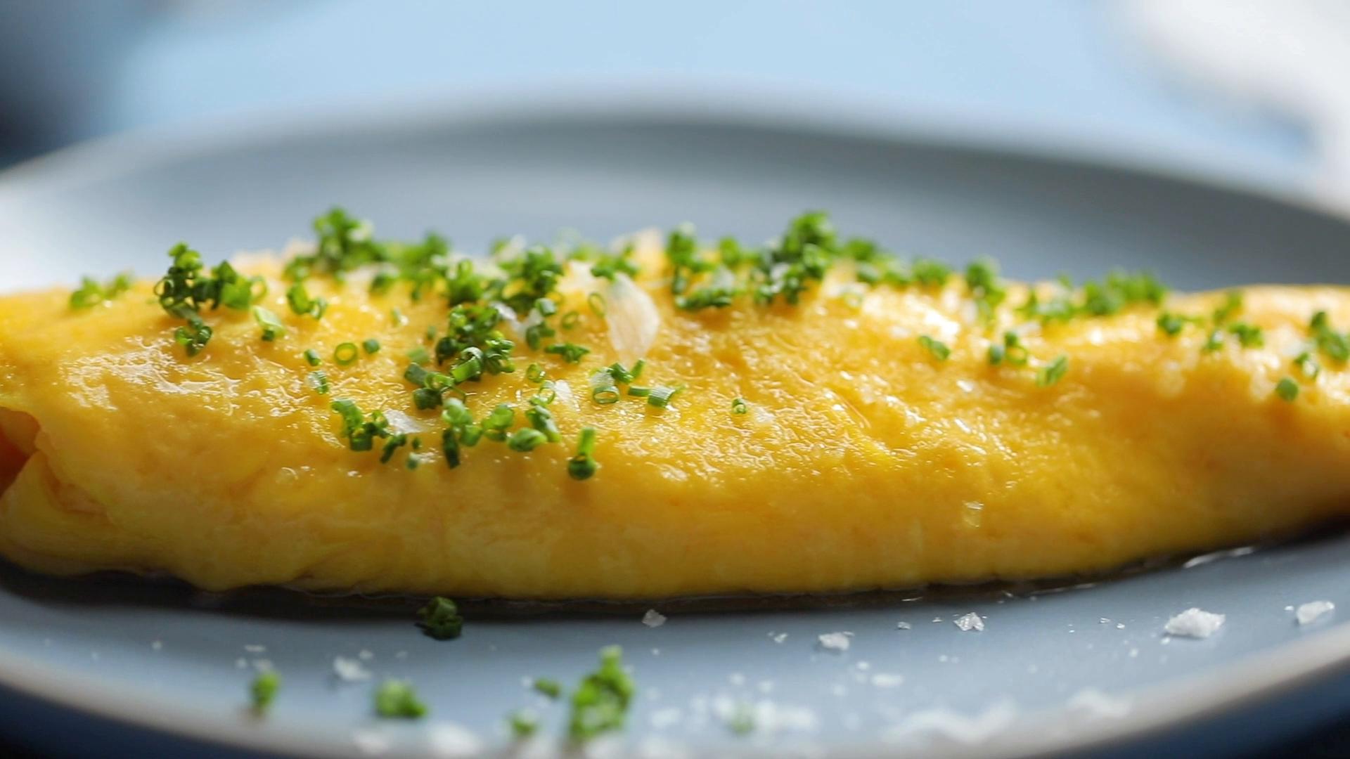How to Make a French Omelette