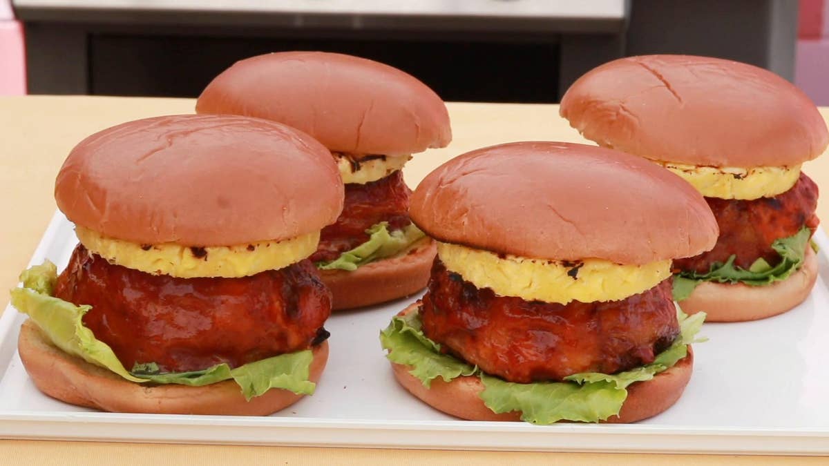 Bacon BBQ Smashburger - I love these burgers.