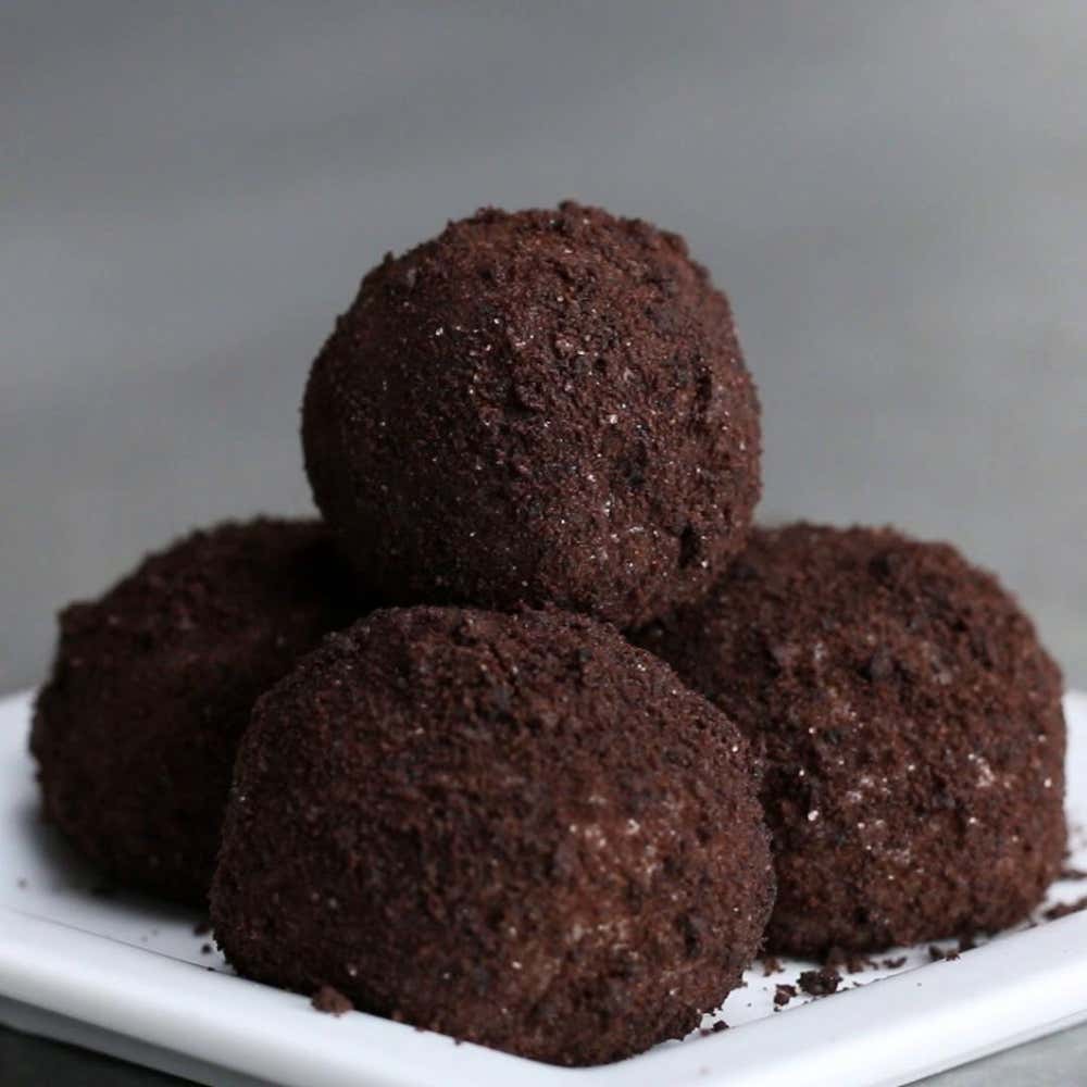 Cookies & Cream Brigadeiros Recipe by Tasty