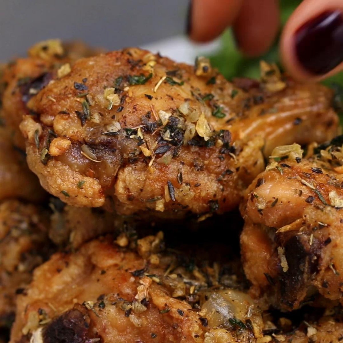 Garlic and Herb Butter Crispy Baked Turkey Wings - Modern Farmhouse Eats