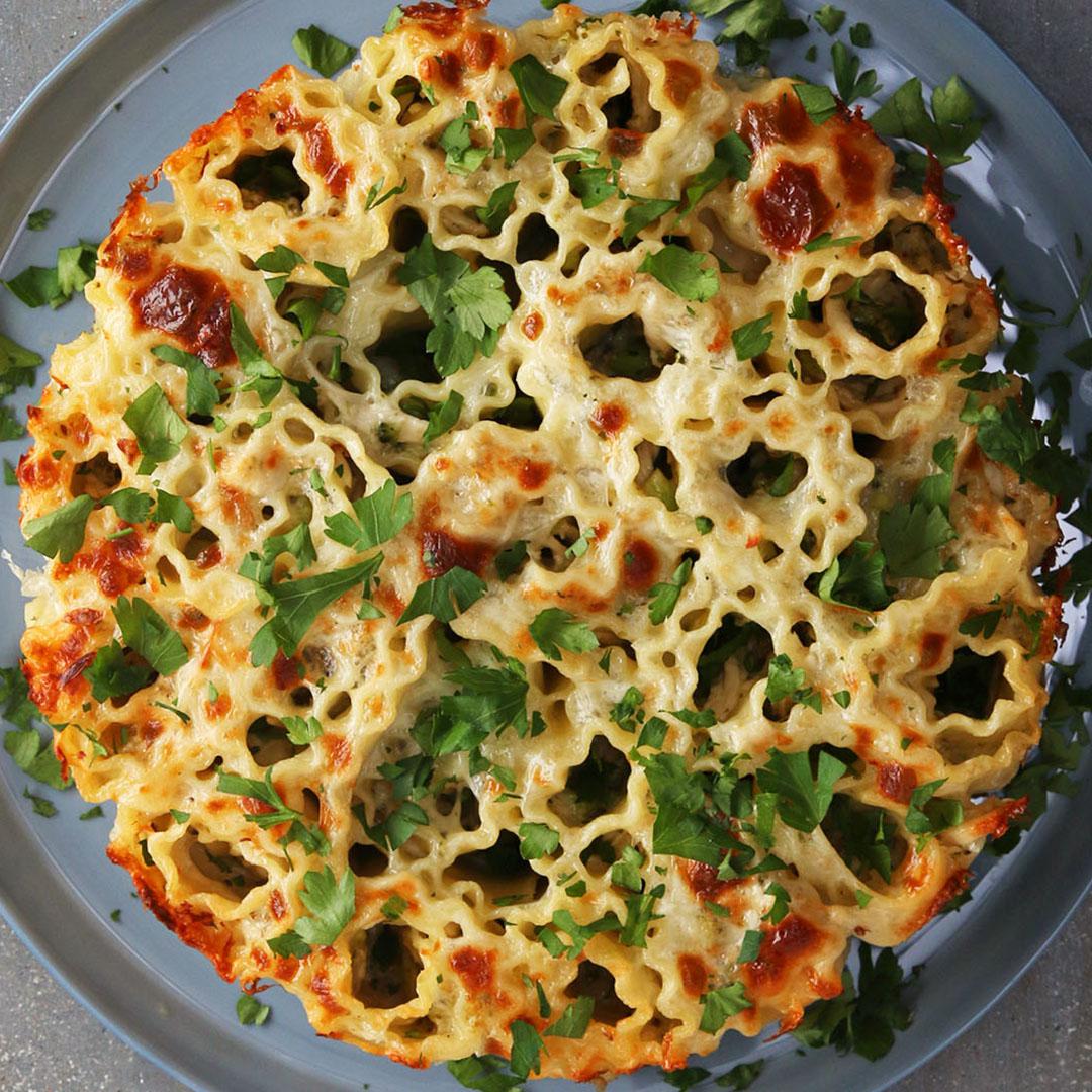 Pull Apart Broccoli Chicken Alfredo Lasagna Rolls Recipe By Tasty
