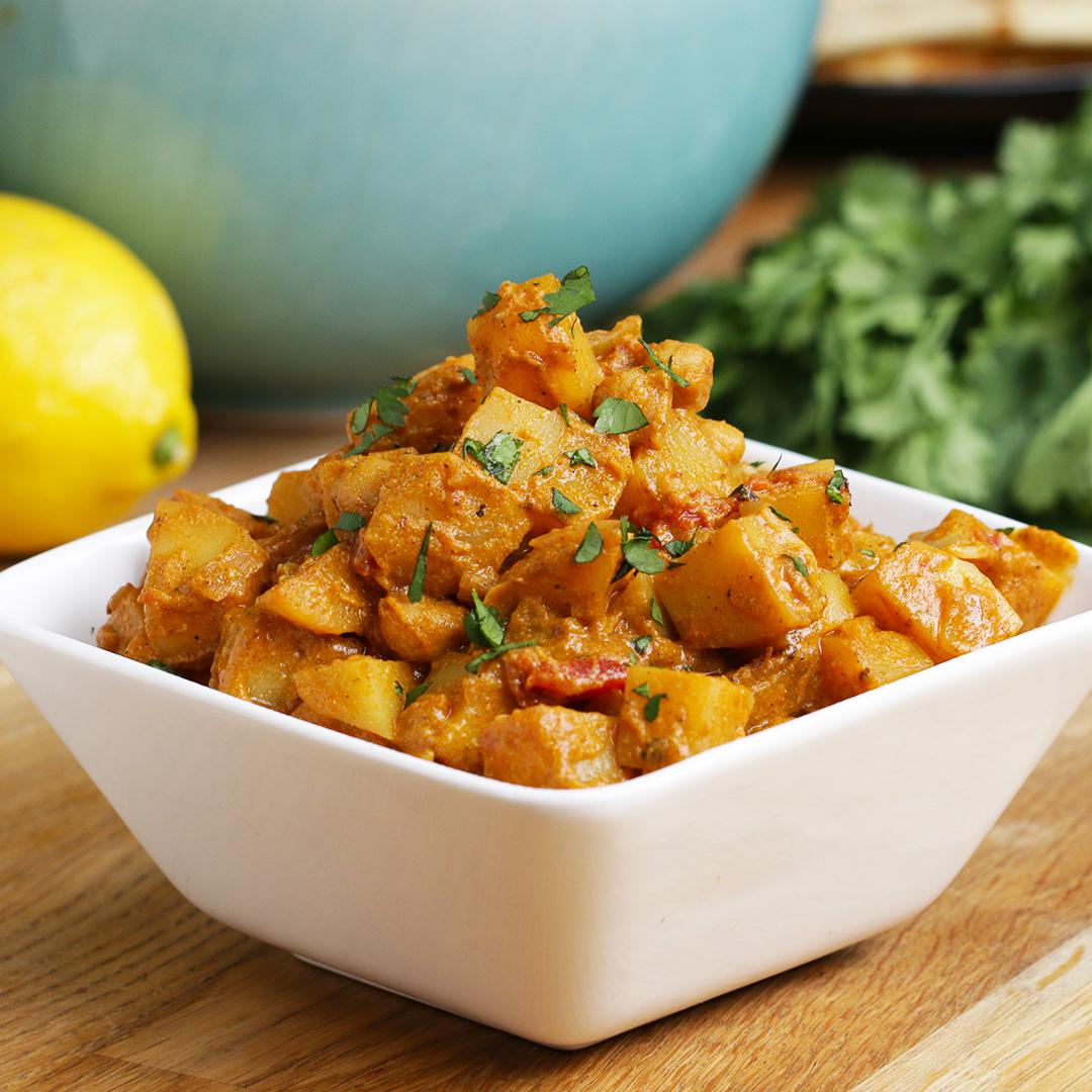 Recipe Tasty Potato Curry by Easy-Peasy