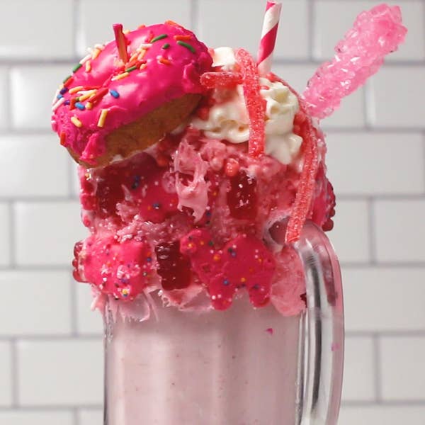 Mean Girls Pink Milkshake As Made By Jonathan Bennett