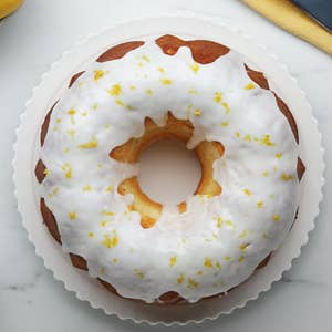 Hidden Heart Bundt Cake – Bead Yarn & Spatula