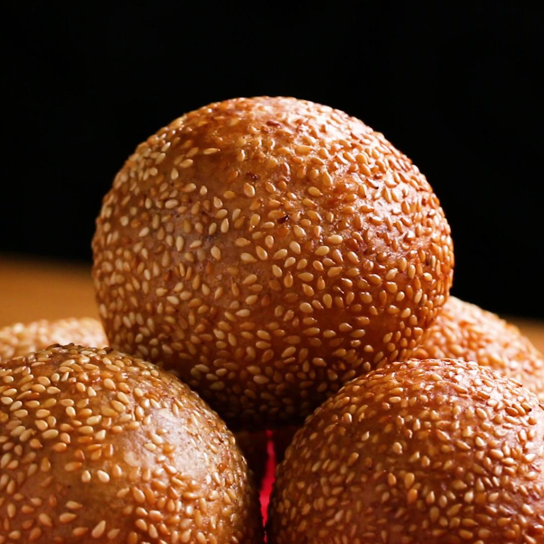 sesame seed balls with red bean paste