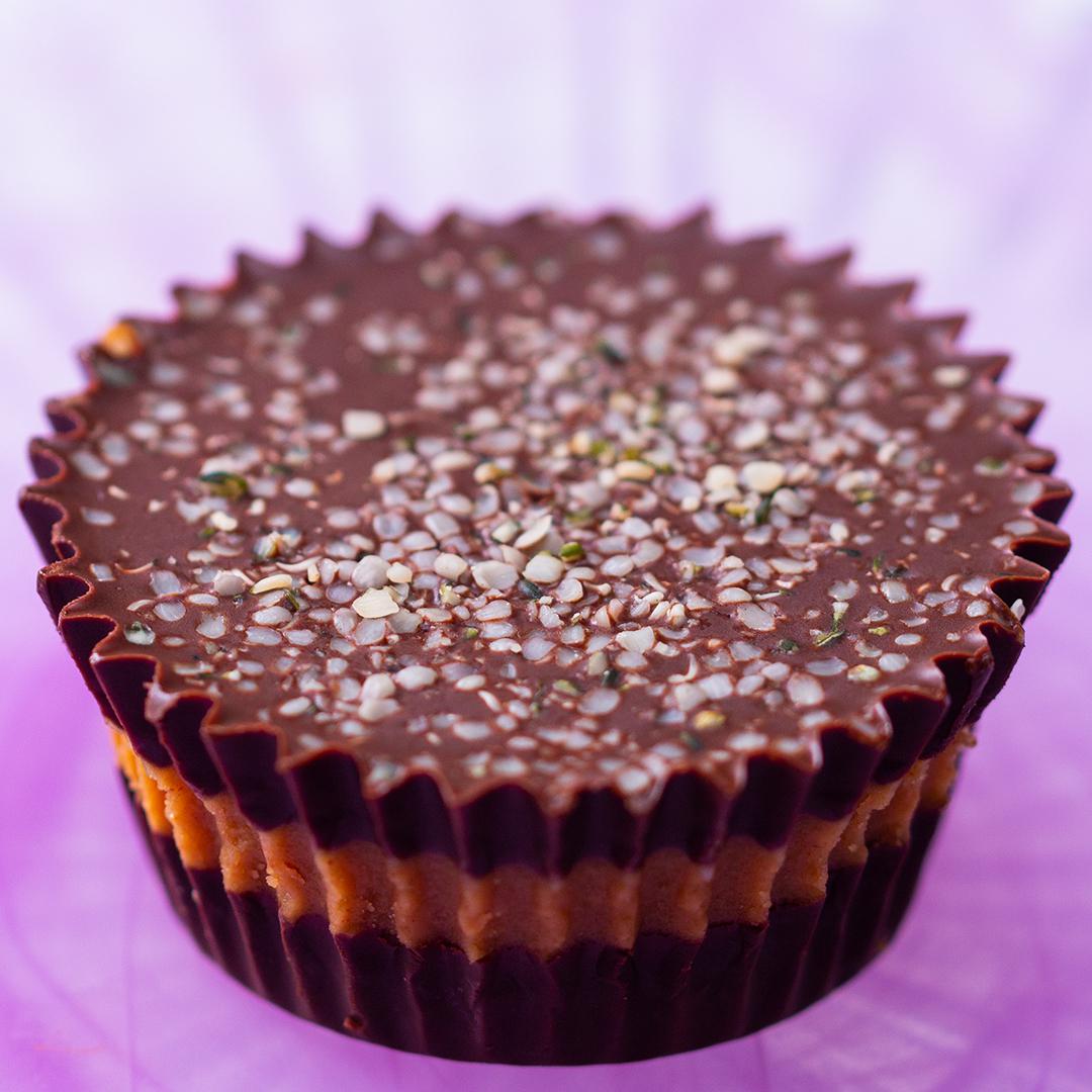 Dark Chocolate Peanut Butter Cups Recipe By Maklano 4518