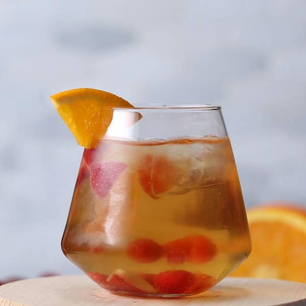 Sangria: The Social Butterfly
