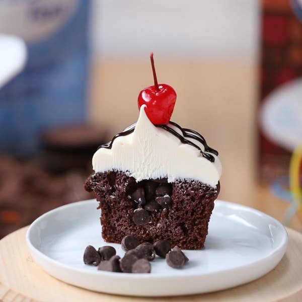 Chocolate Pinata Cupcake: Blast Off