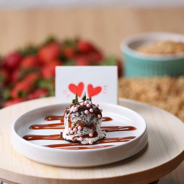 Chocolate Covered Strawberries: The Sparkling Diamonds
