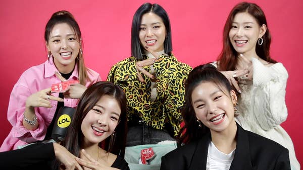 Itzyの中で一番振り覚えが早いのは誰 メンバーが答えてくれました 日本語字幕 Itzy Plays Who S Who Itzyの中で一番振り覚えが早いのは誰 メンバーが答えてくれました 日本語字幕 Itzy Plays Who S Who