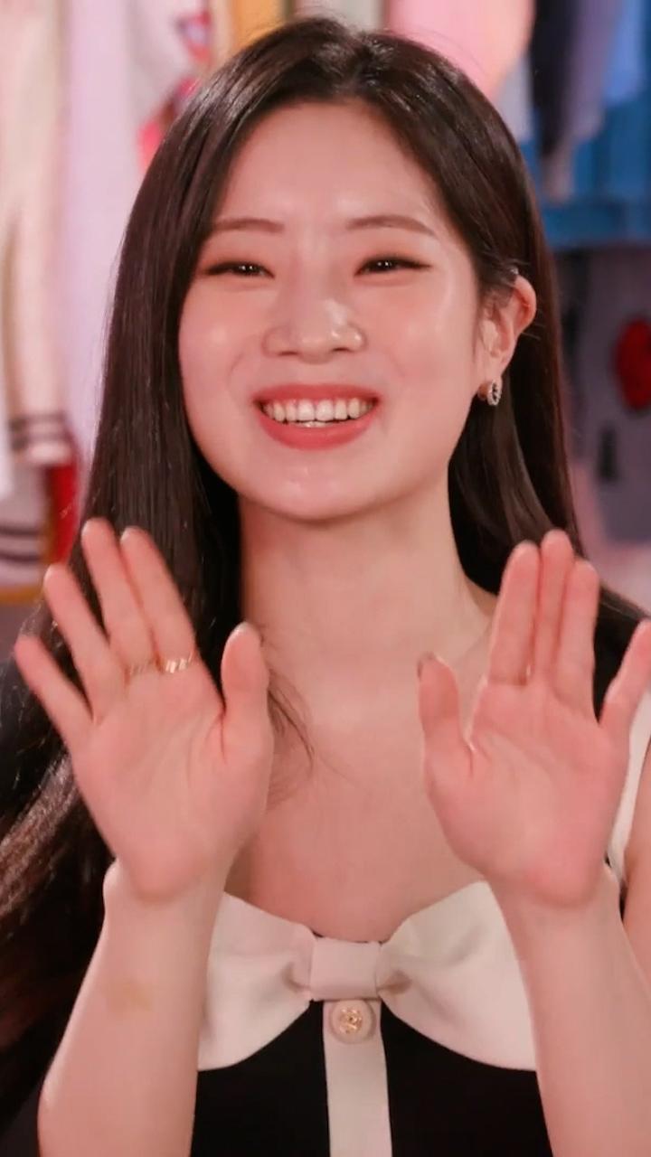 A KPop Group Styled Me For A Week Feat. TWICE Wardrobe