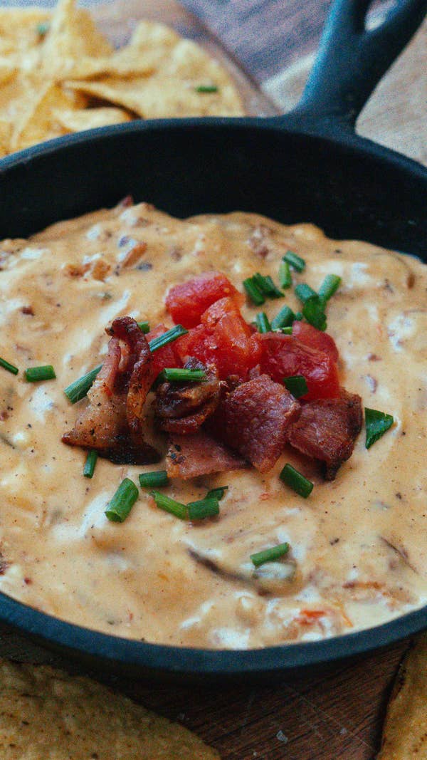 Smoked Bacon Cheeseburger Queso