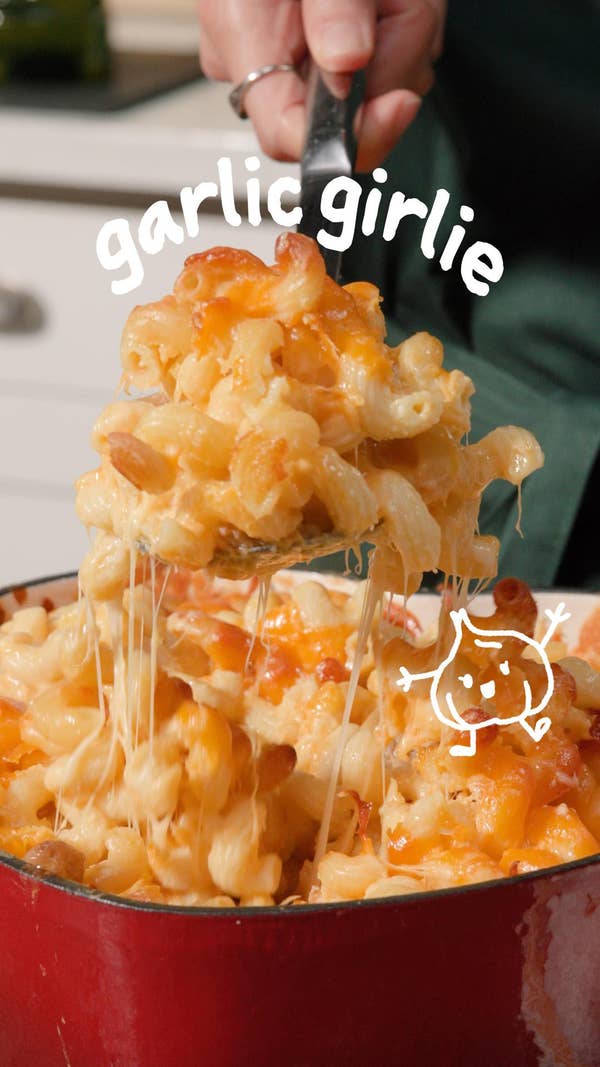 Garlic Confit 5-Cheese Mac And Cheese