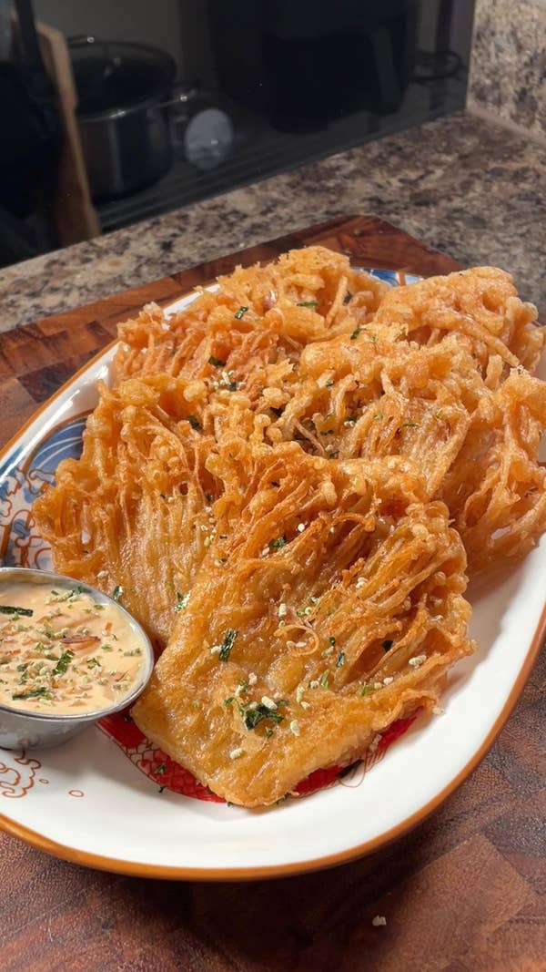 Fried Enoki Mushrooms