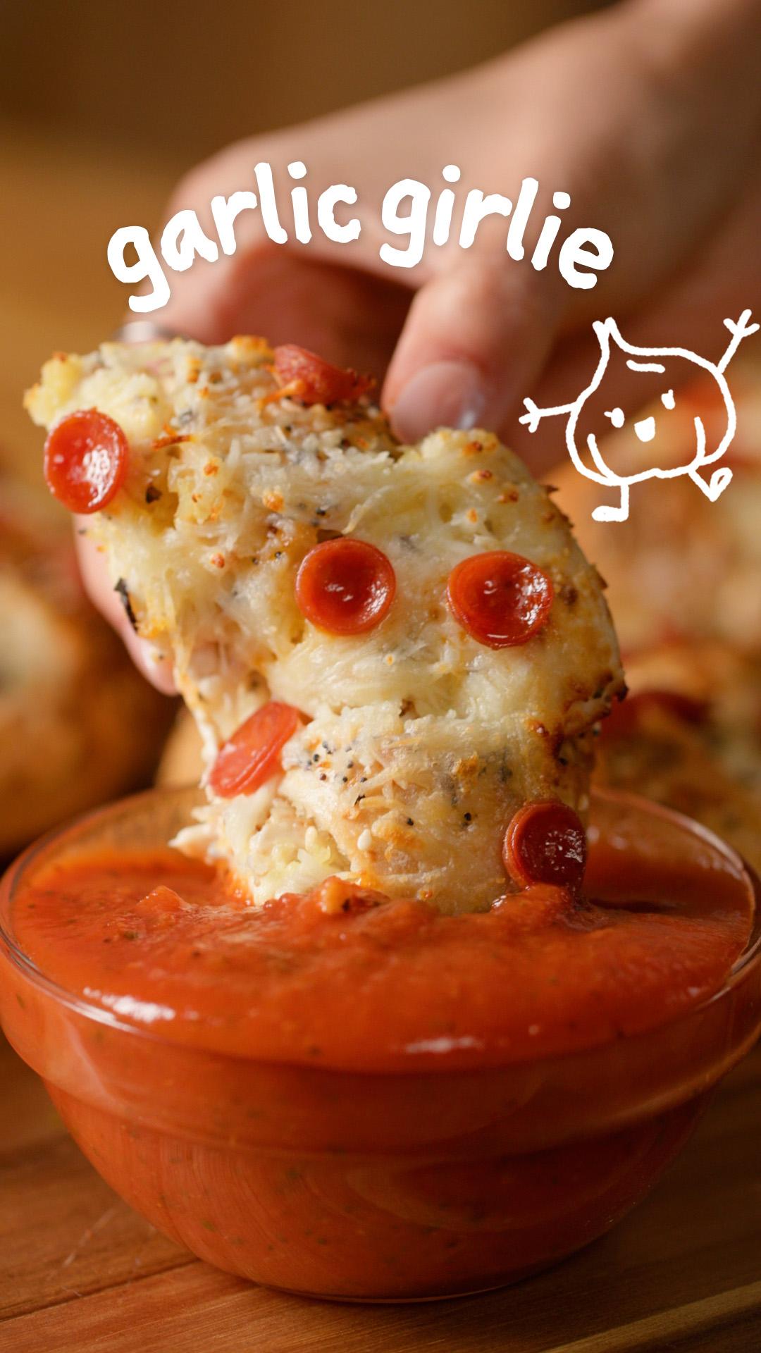 50 Garlic Clove Stuffed Pizza Bagel