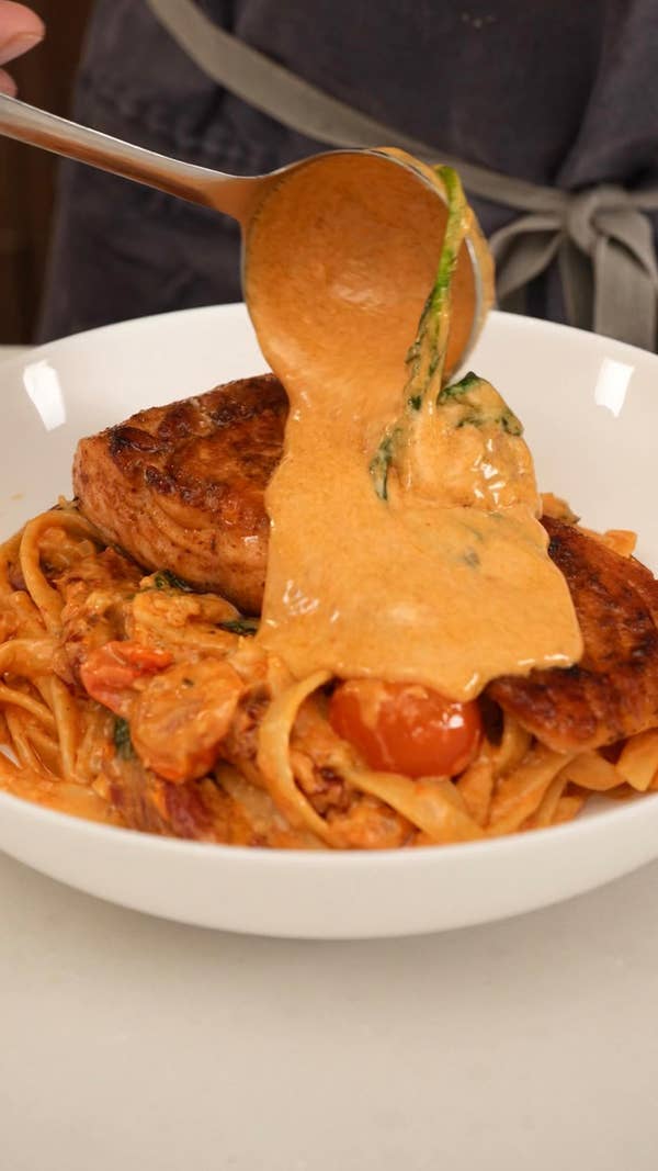 Tuscan Salmon Pasta