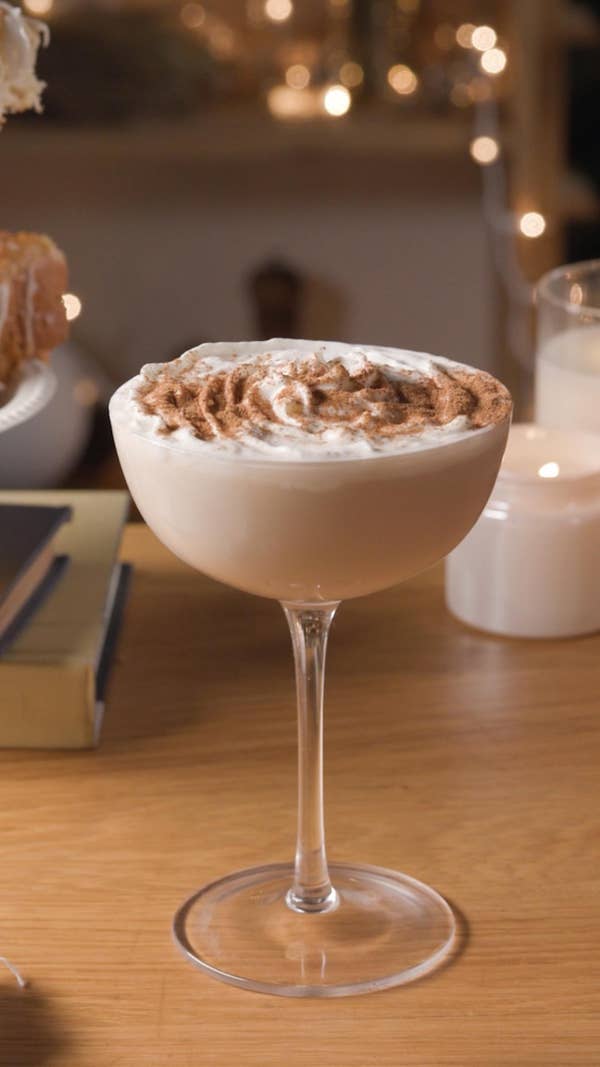 Cinnamon Roll Cocktail