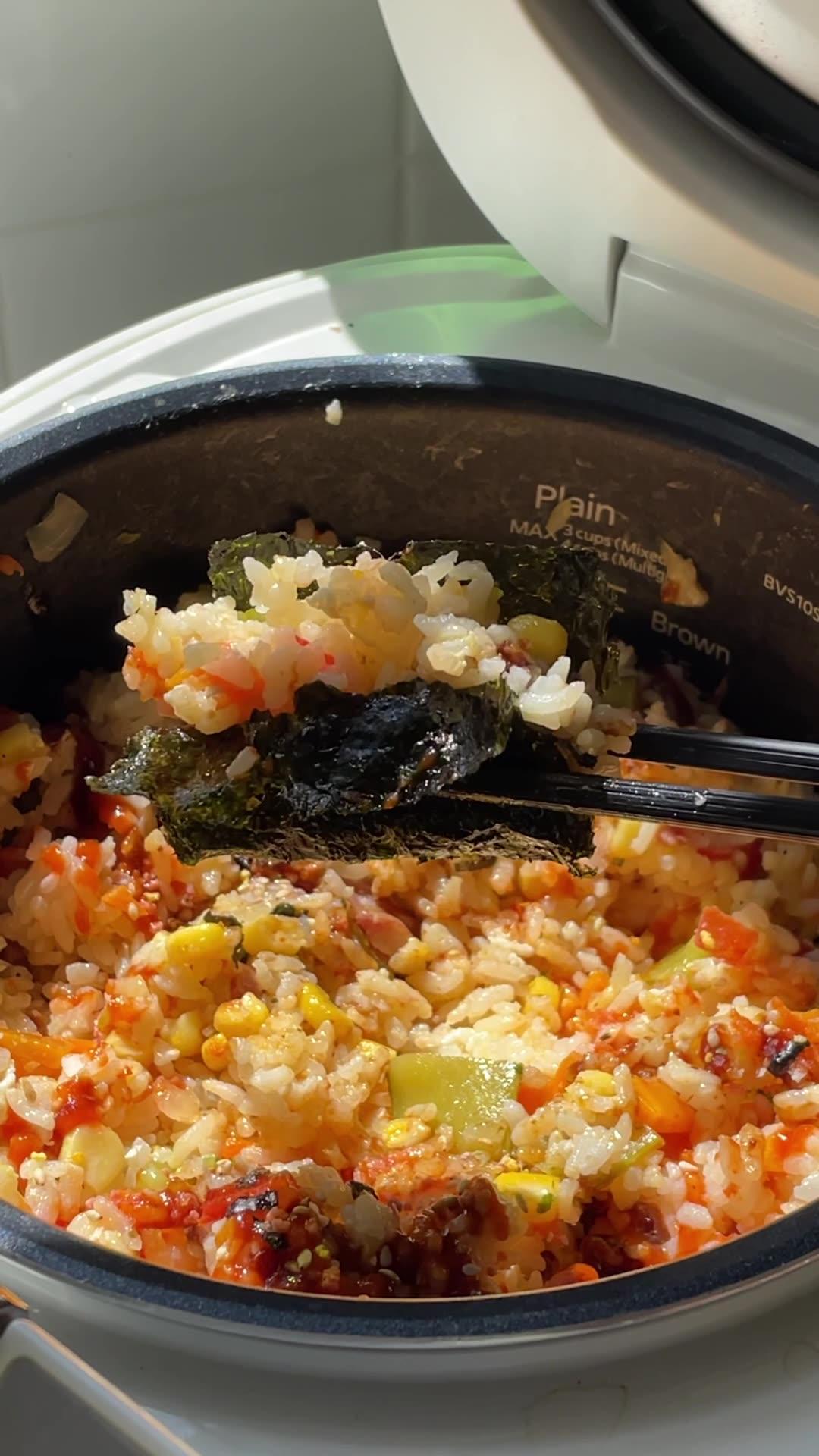 Tomato Rice Rice-Cooker Meal