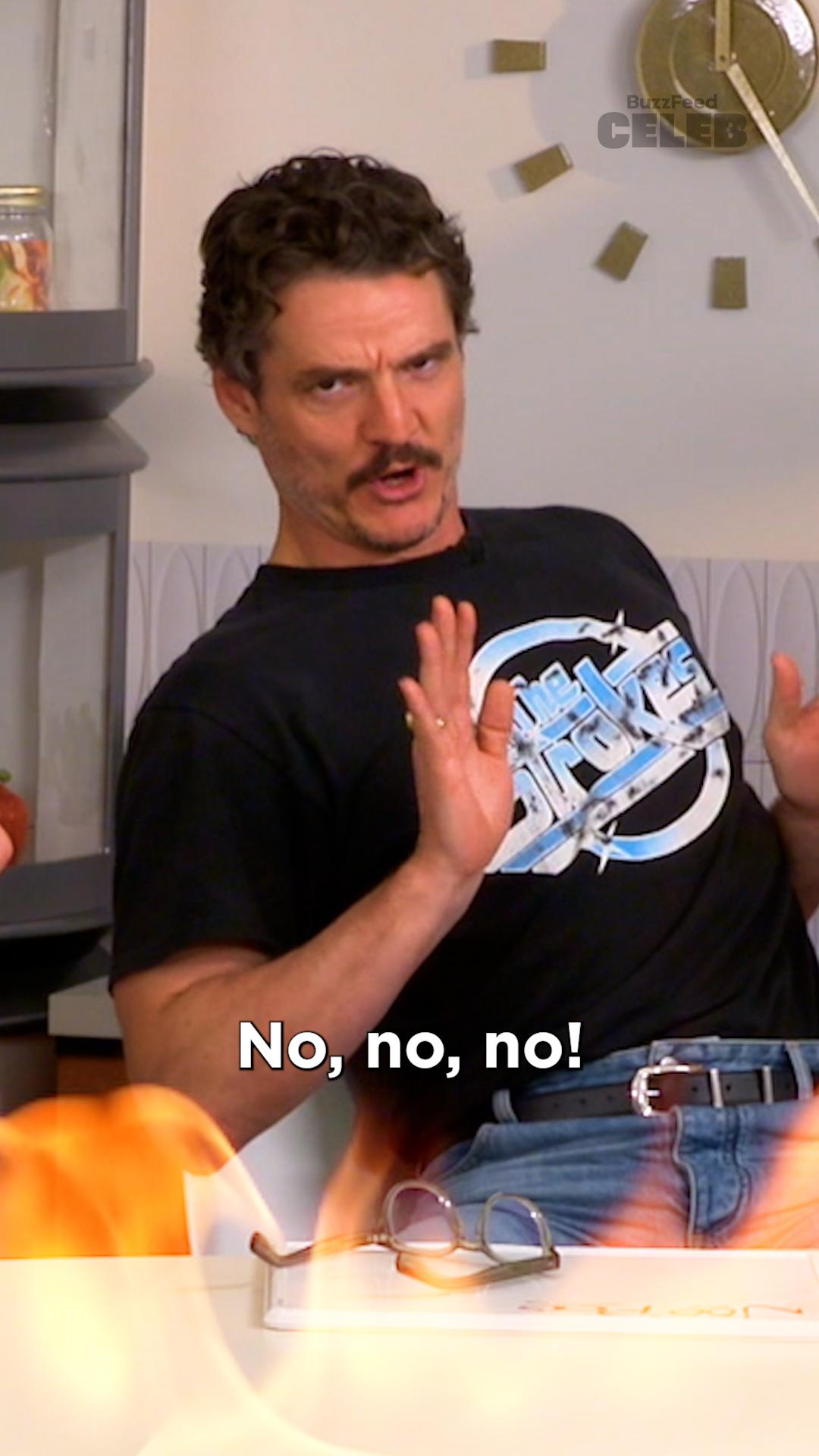 The cast of "The Fantastic Four" have funny facial reactions to their Cast Wars.