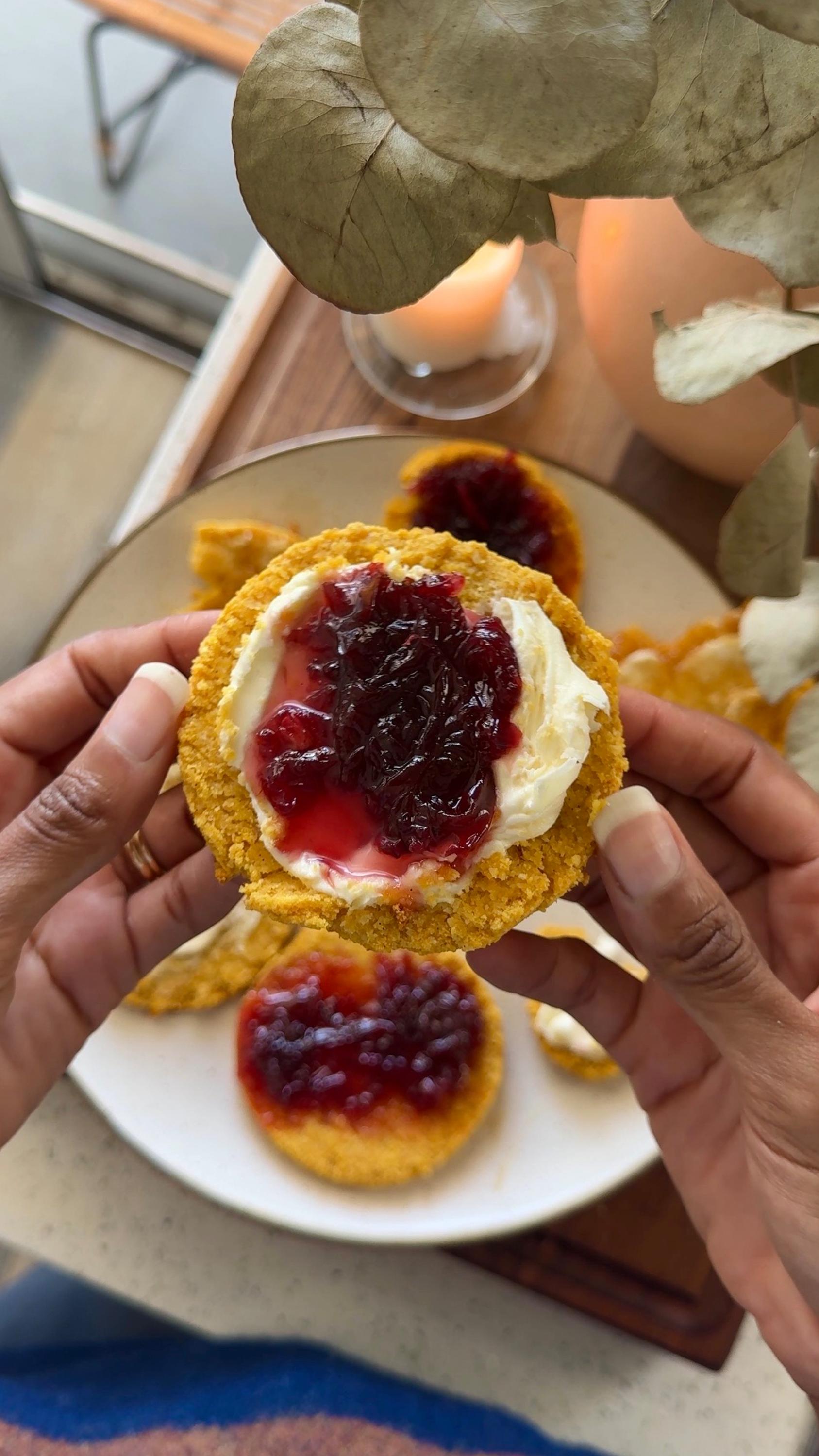 5-Ingredient Pumpkin Scones