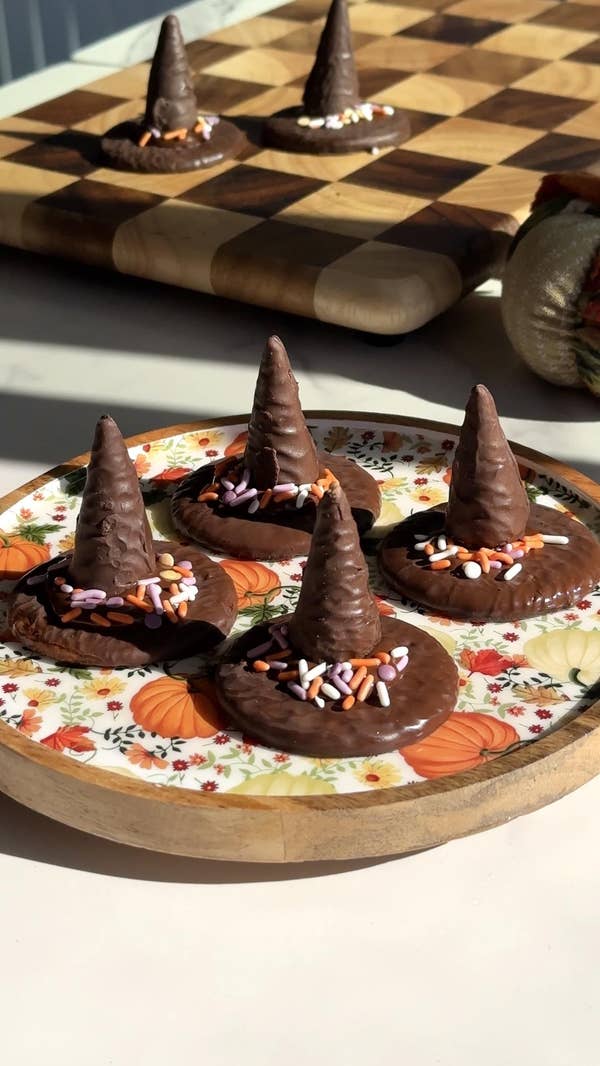 No-Bake Witch Hat Cookies