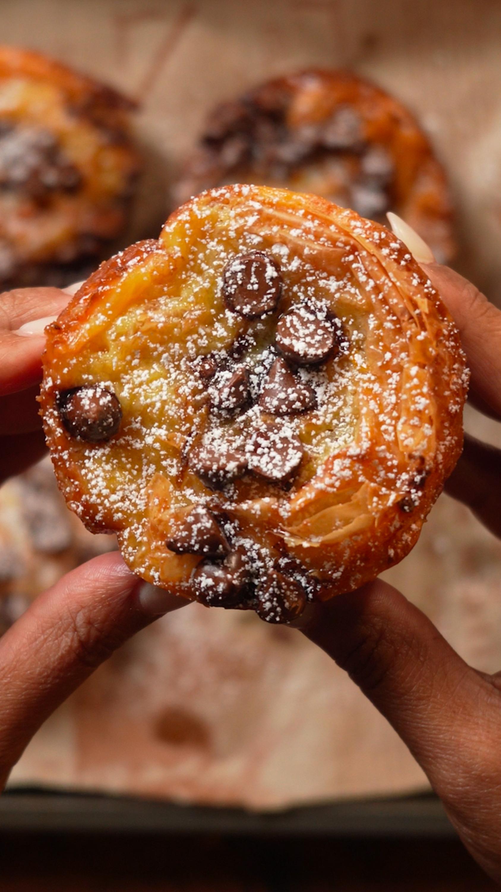 Orange Chocolate Crinkle Cakes