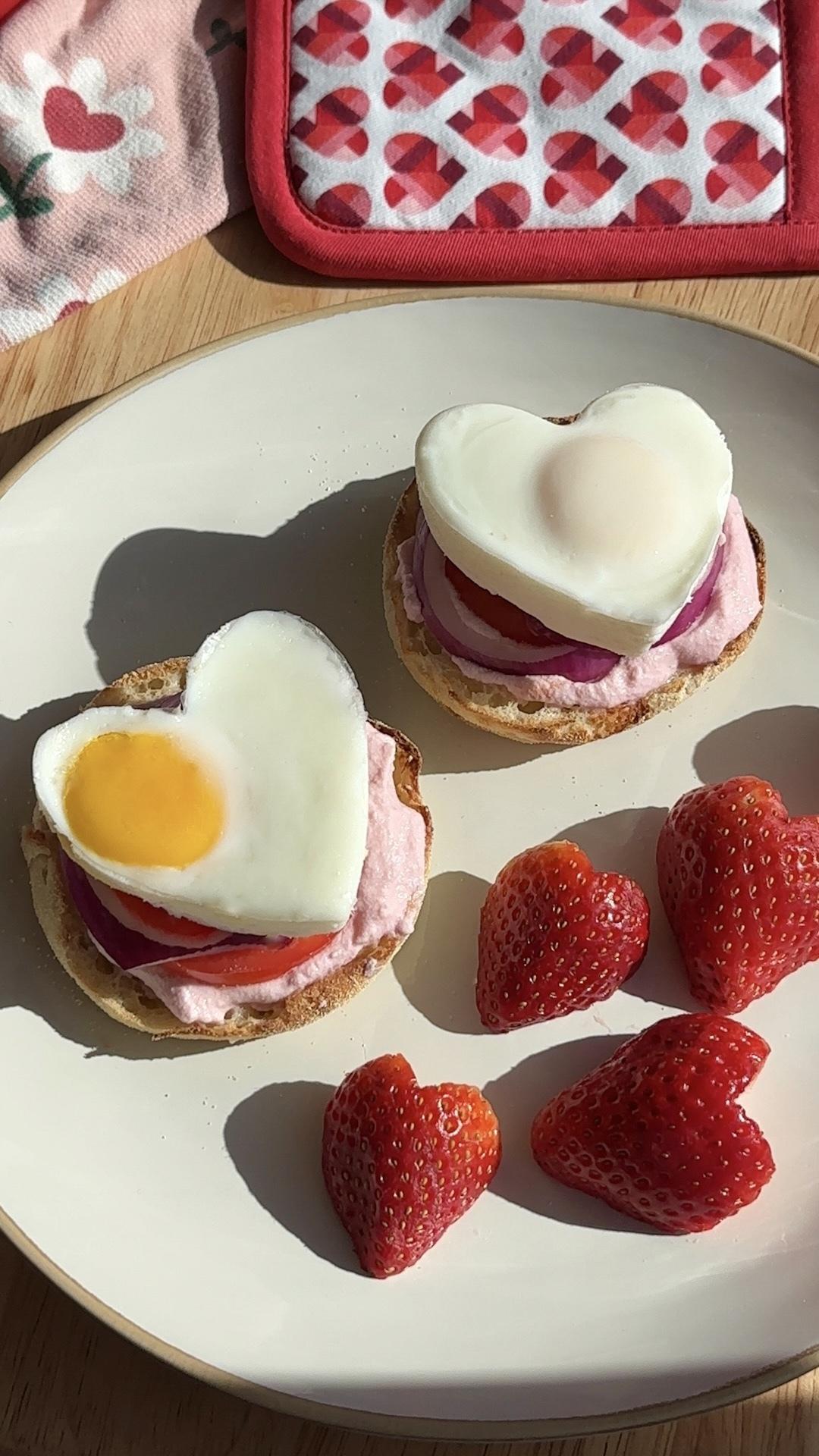 Heart-Shaped Poached Egg Sandwiches