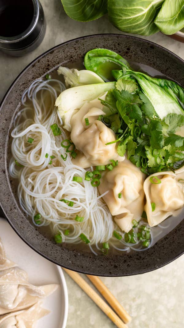Thai Wonton Noodle Soup