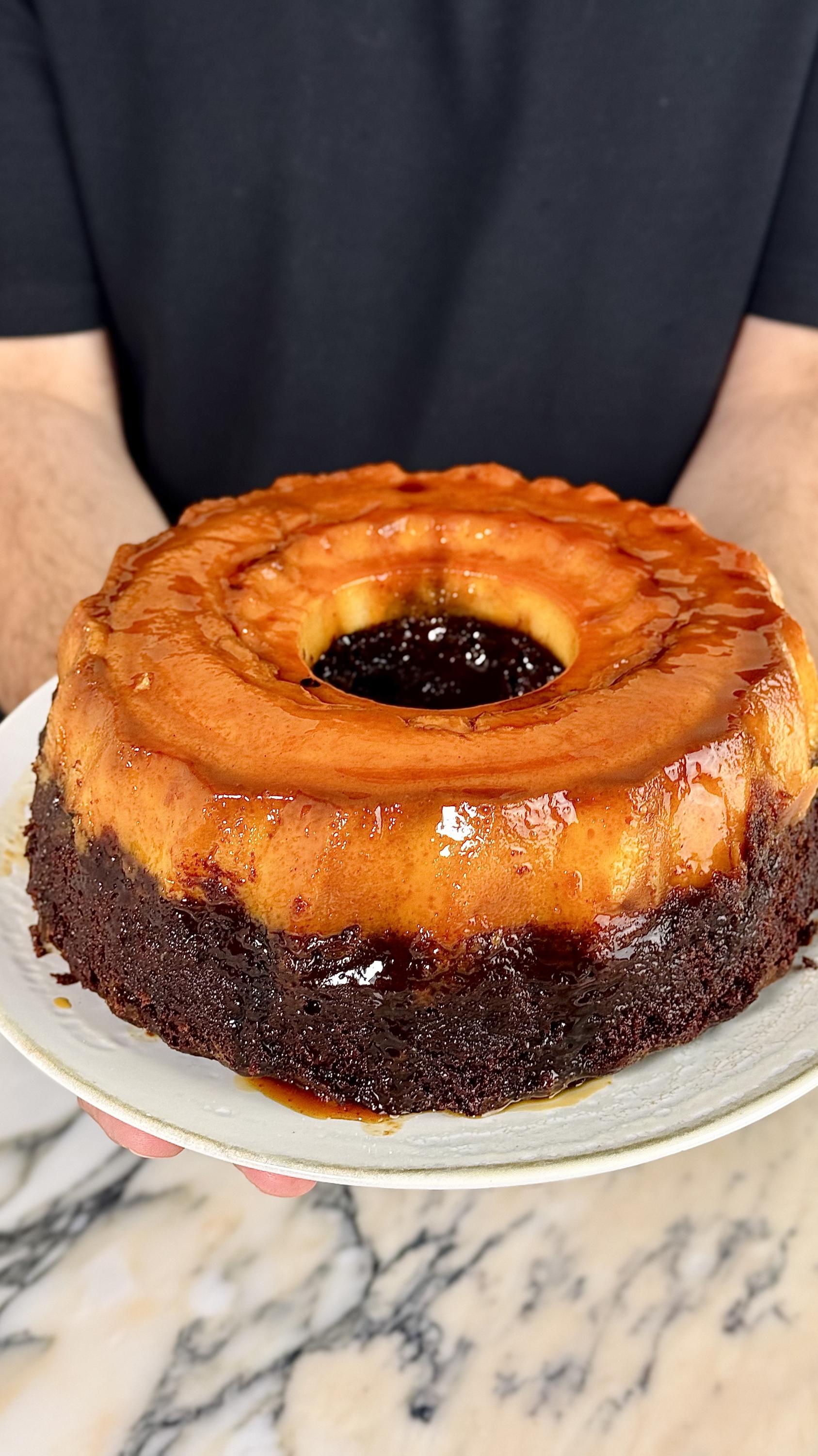 Chocoflan