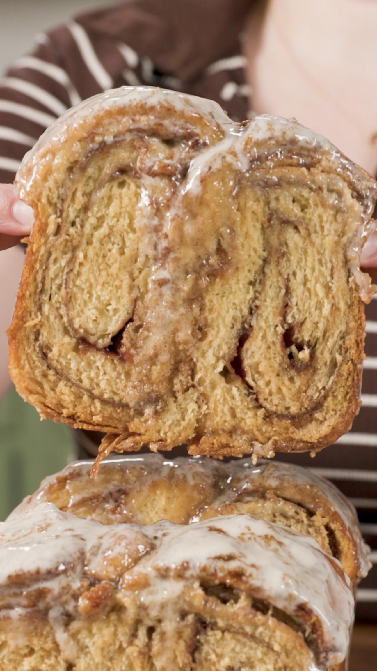 Cinnamon Roll Cream Cheese Loaf